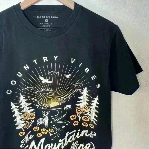 Black Sparrow | “Country Vibes - The Mountains are Calling” Graphic Tee | Size S - Picture 6 of 10